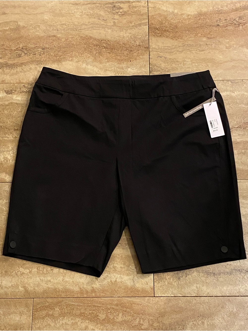 Women’s Soft Surroundings Black Stretch Business Casual Pull On Shorts